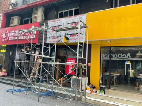 宁化制作广告招牌如何避免它发黄？